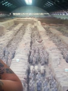 Visite à Xi An du mausolée de l’empereur Qing et de son armée de 6000 cavaliers en terre cuite, août 2016