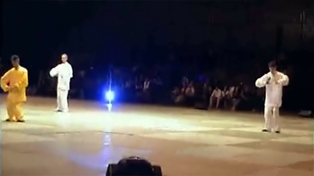Démonstration de Youshen Bagua Zhang par Maître Zhang Kunlin lors de la 2ème Nuit des Arts Martiaux