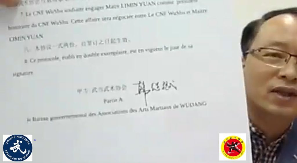 Photo de la signature du protocole