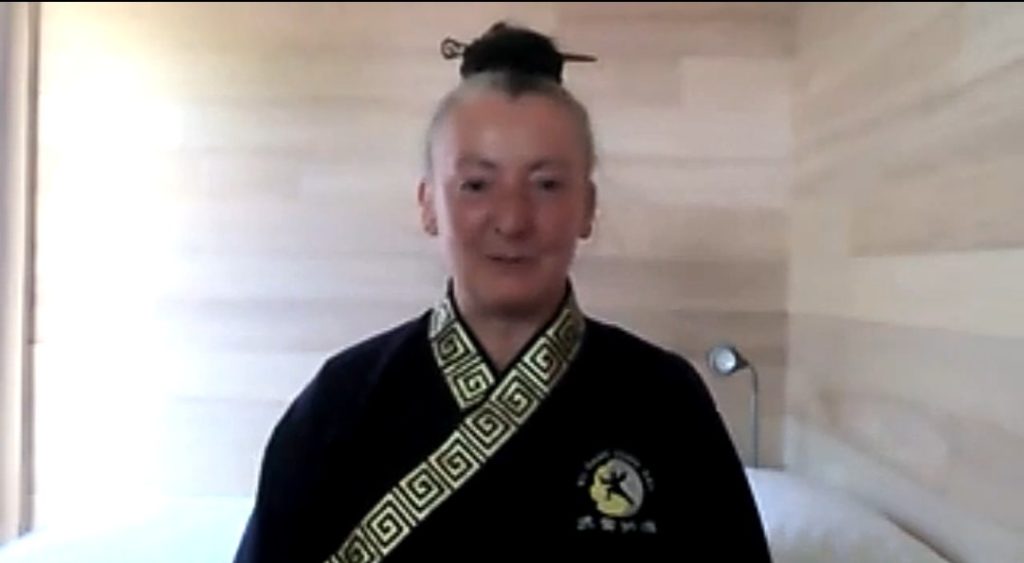 Mme Karine COURVILLE