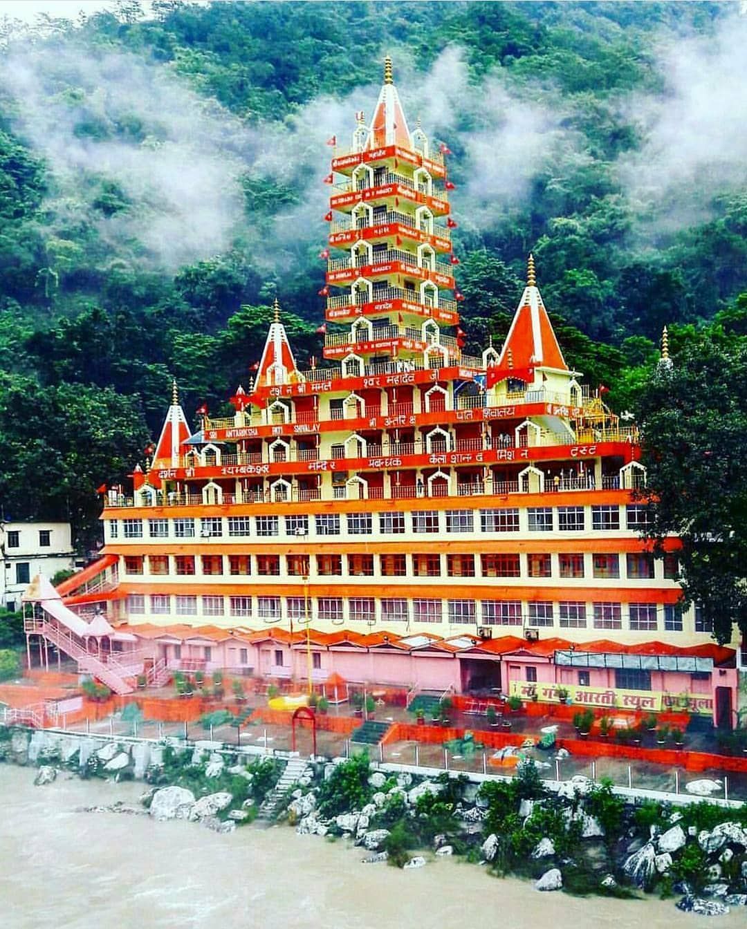 Temple taoïste au Mont Wudang en Chine